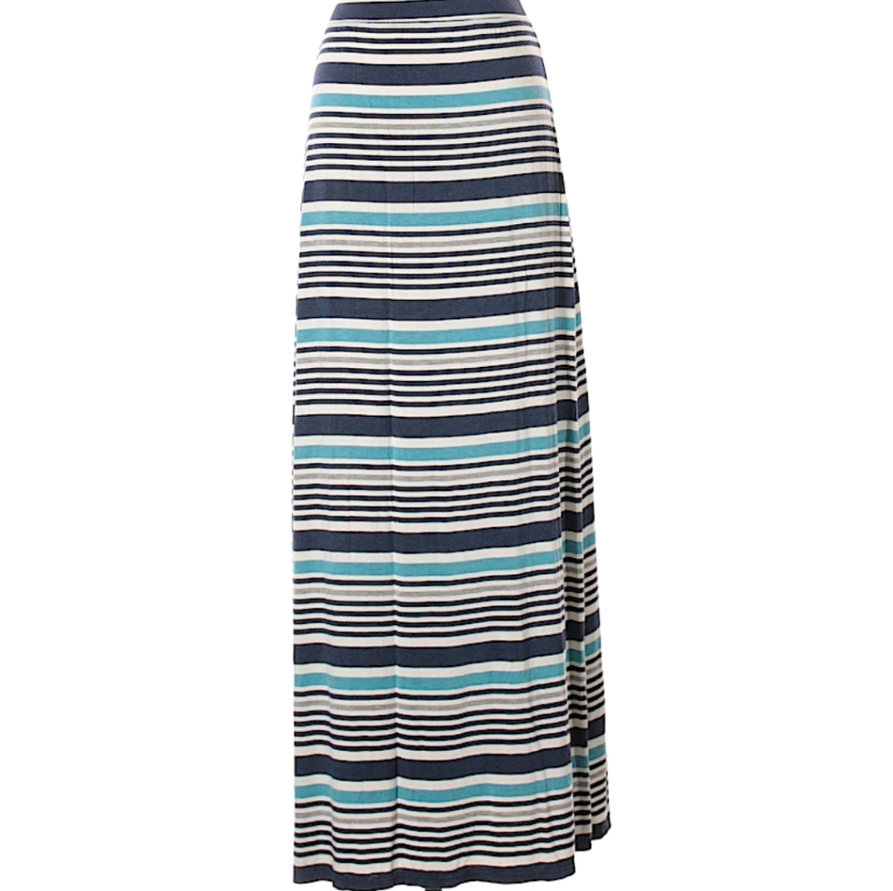 Small A-line long skirt